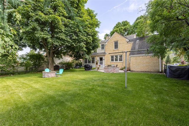 416 Roosevelt Avenue, Eau Claire, WI 54701