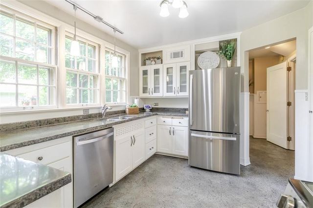 416 Roosevelt Avenue, Eau Claire, WI 54701