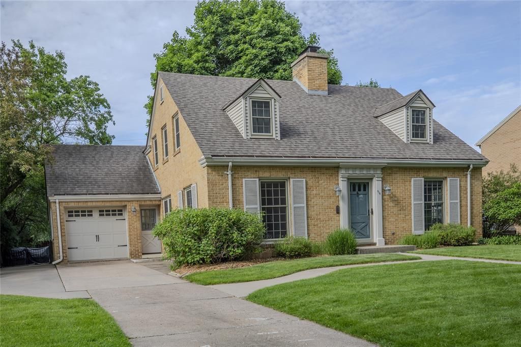416 Roosevelt Avenue, Eau Claire, WI 54701