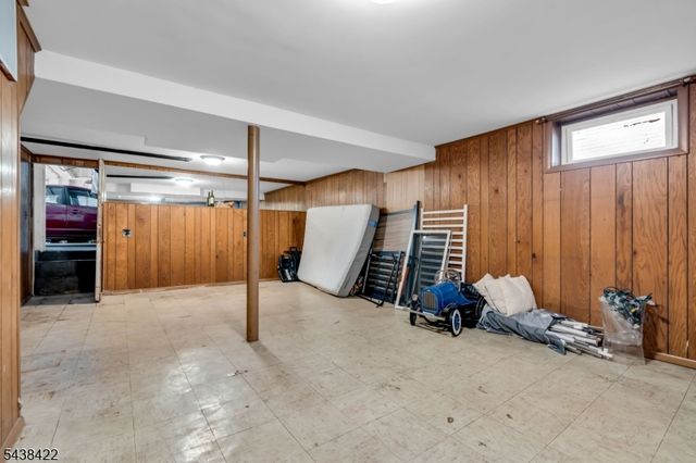 244 Westville Ave, West Caldwell Twp., NJ 07006