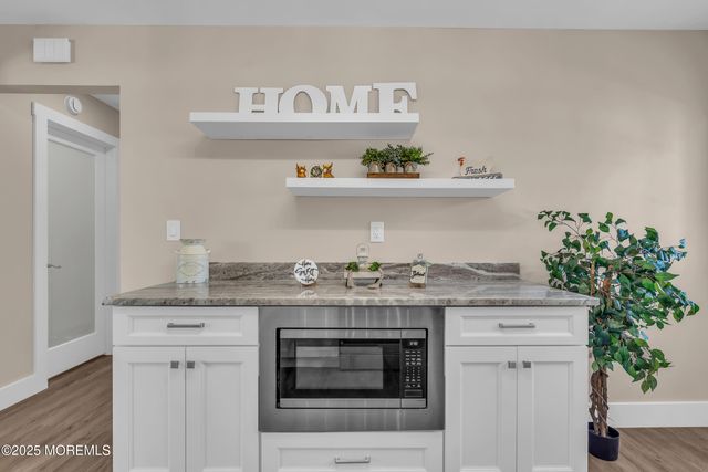 46 La Dunette Drive, Toms River, NJ 08757