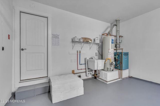 46 La Dunette Drive, Toms River, NJ 08757