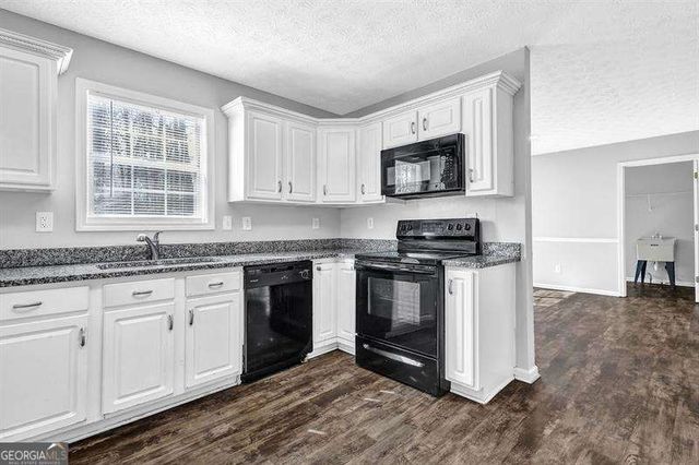 617 Creekstone Court, Jonesboro, GA 30236