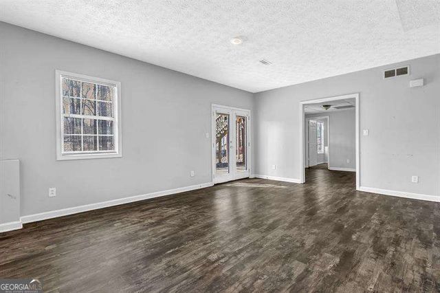 617 Creekstone Court, Jonesboro, GA 30236
