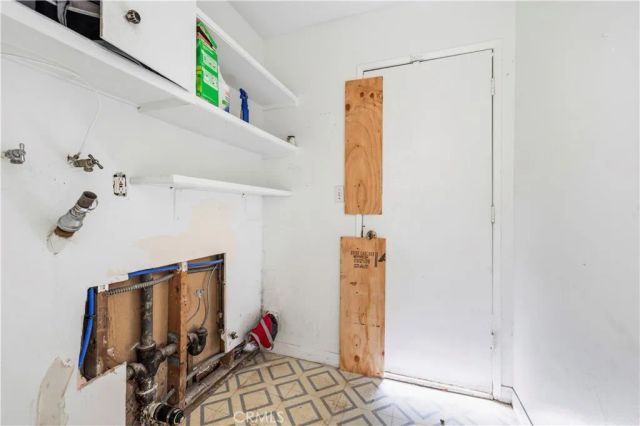 13050 Alexander Street, Sylmar, CA 91342