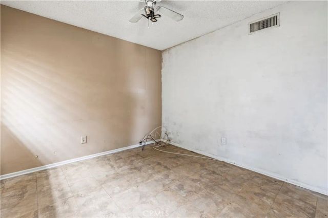 13050 Alexander Street, Sylmar, CA 91342