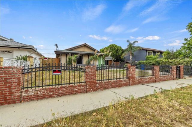 13050 Alexander Street, Sylmar, CA 91342