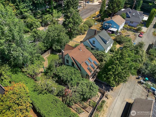 1409 4th Avenue E, Olympia, WA 98506