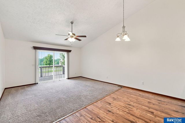 8915 Blacksmith Court, Lincoln, NE 68507
