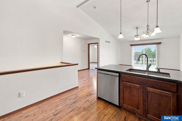 8915 Blacksmith Court, Lincoln, NE 68507