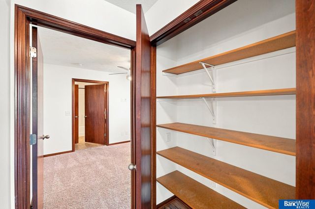 8915 Blacksmith Court, Lincoln, NE 68507