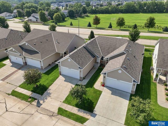 8915 Blacksmith Court, Lincoln, NE 68507