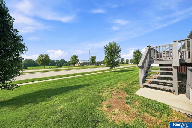 8915 Blacksmith Court, Lincoln, NE 68507