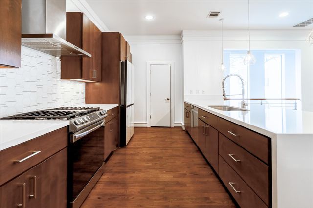 5321 Lillian Street, Houston, TX 77007