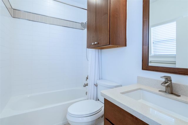 5321 Lillian Street, Houston, TX 77007