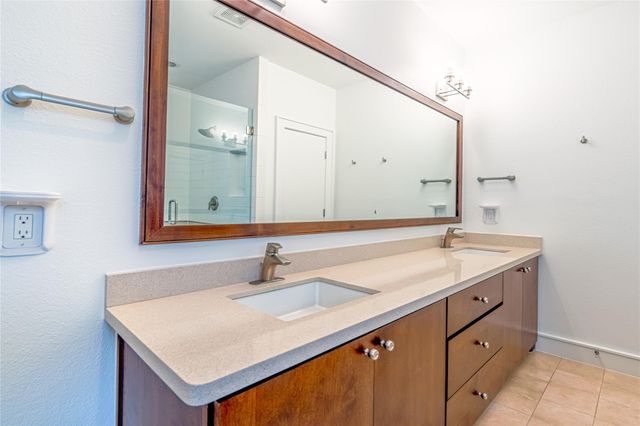 5321 Lillian Street, Houston, TX 77007