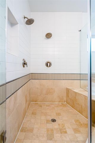 5321 Lillian Street, Houston, TX 77007