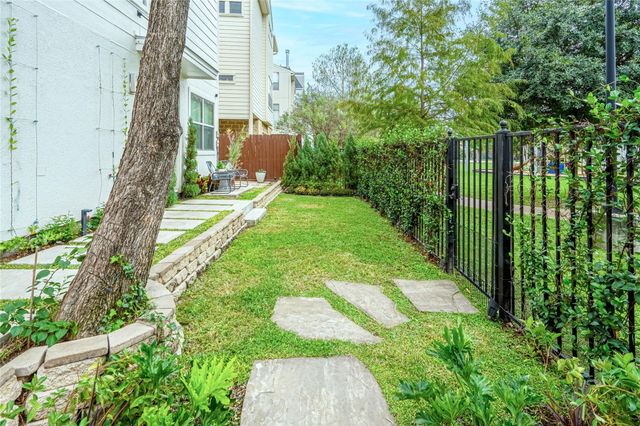 5321 Lillian Street, Houston, TX 77007