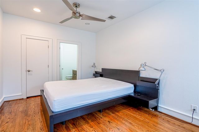 5321 Lillian Street, Houston, TX 77007