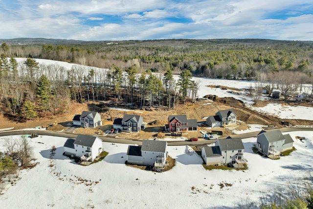 12 Shelburne Lane, Concord, NH 03301