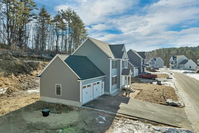 12 Shelburne Lane, Concord, NH 03301