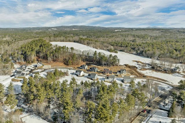 12 Shelburne Lane, Concord, NH 03301