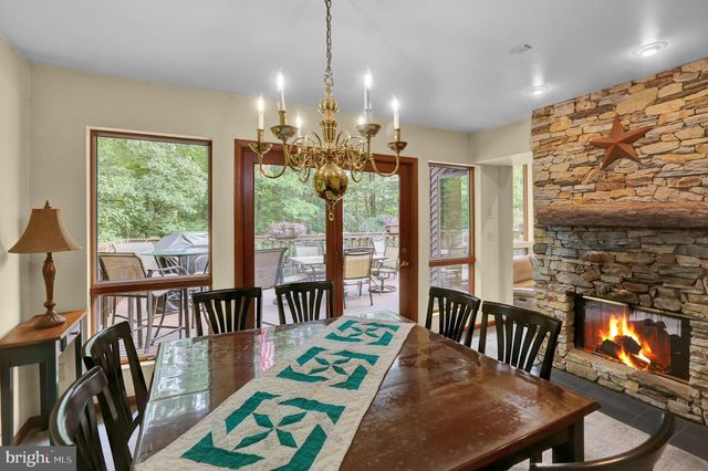 814 HOLLY LN, Lebanon, PA 17042