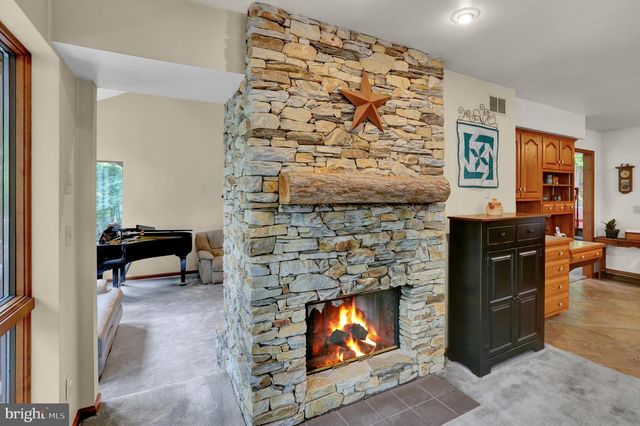 814 HOLLY LN, Lebanon, PA 17042