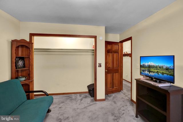 814 HOLLY LN, Lebanon, PA 17042