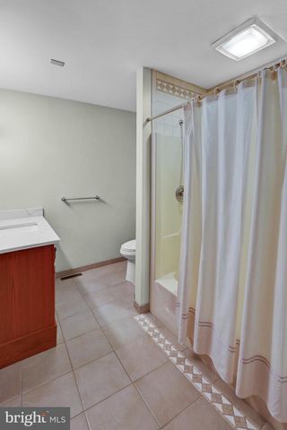 814 HOLLY LN, Lebanon, PA 17042