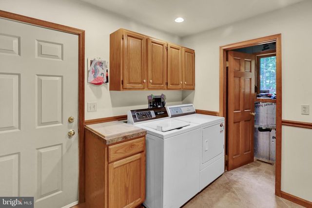 814 HOLLY LN, Lebanon, PA 17042