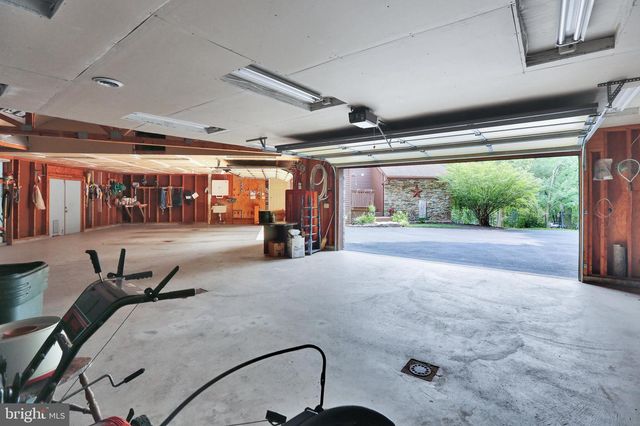 814 HOLLY LN, Lebanon, PA 17042