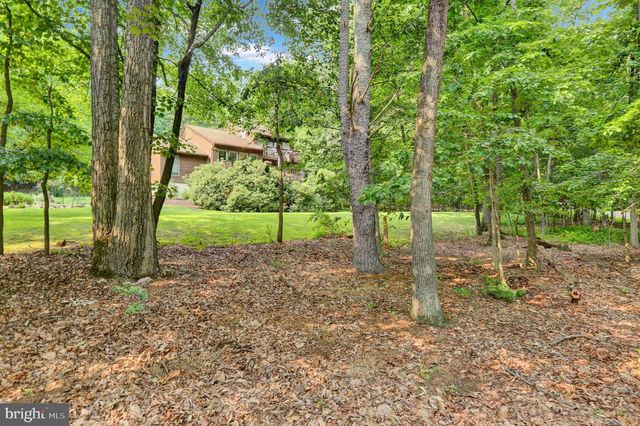814 HOLLY LN, Lebanon, PA 17042