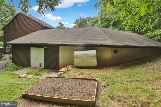 814 HOLLY LN, Lebanon, PA 17042