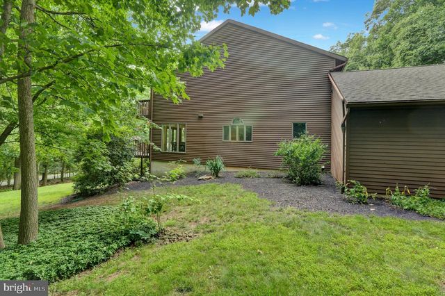 814 HOLLY LN, Lebanon, PA 17042