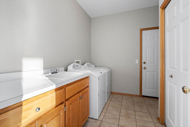 18340 Roosevelt Circle NW, Elk River, MN 55330