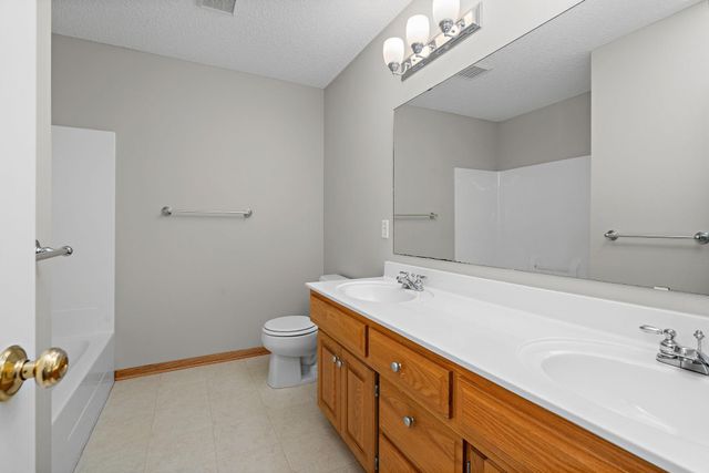 18340 Roosevelt Circle NW, Elk River, MN 55330