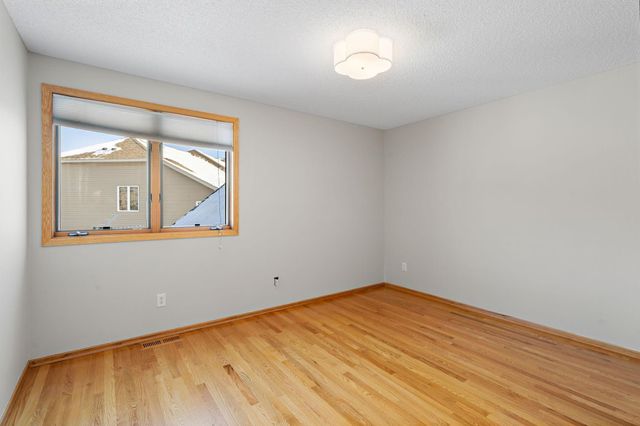 18340 Roosevelt Circle NW, Elk River, MN 55330