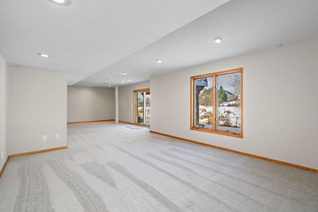 18340 Roosevelt Circle NW, Elk River, MN 55330