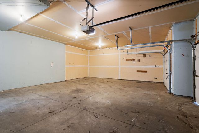 18340 Roosevelt Circle NW, Elk River, MN 55330