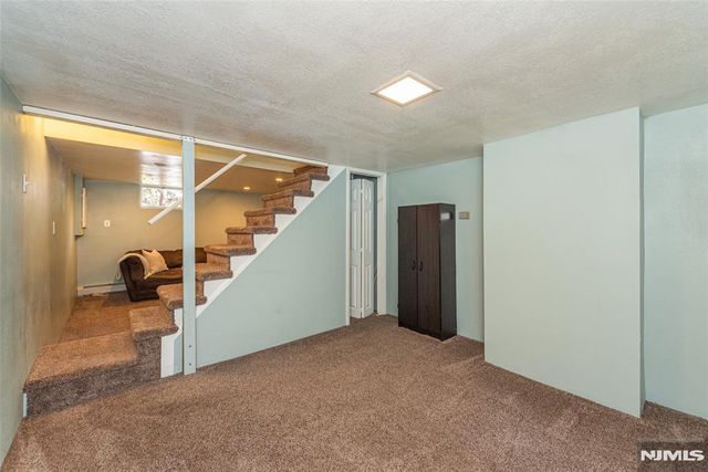 7 Hobart Place, Clifton, NJ 07011
