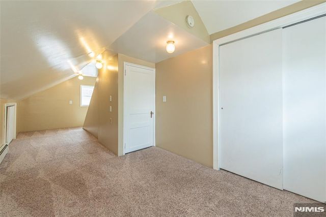 7 Hobart Place, Clifton, NJ 07011