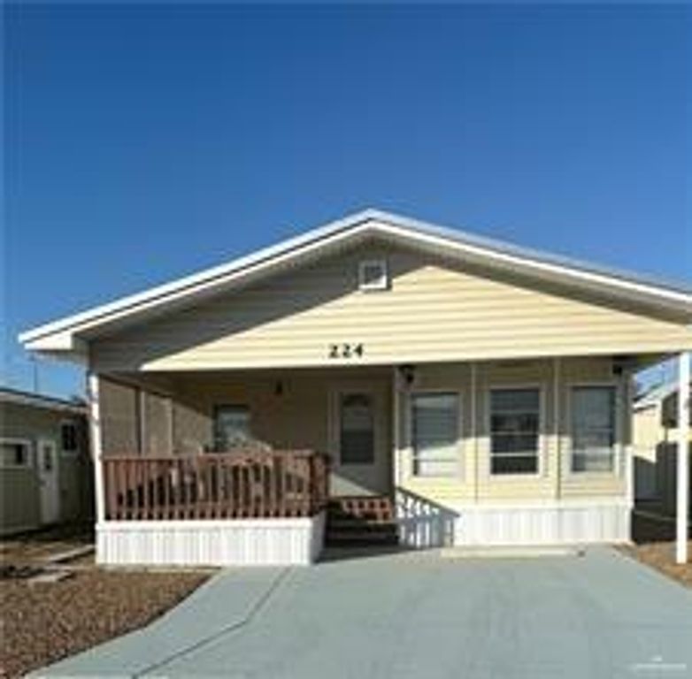 224 Harness Drive, Mission, TX 78574