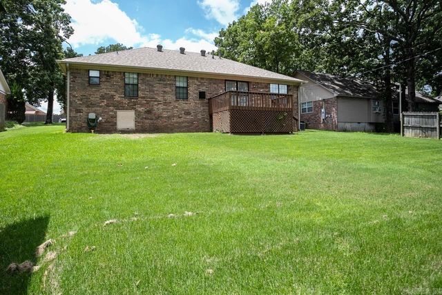 1321 Faircove Loop, North Little Rock, AR 72116