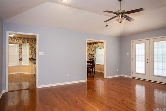 1321 Faircove Loop, North Little Rock, AR 72116