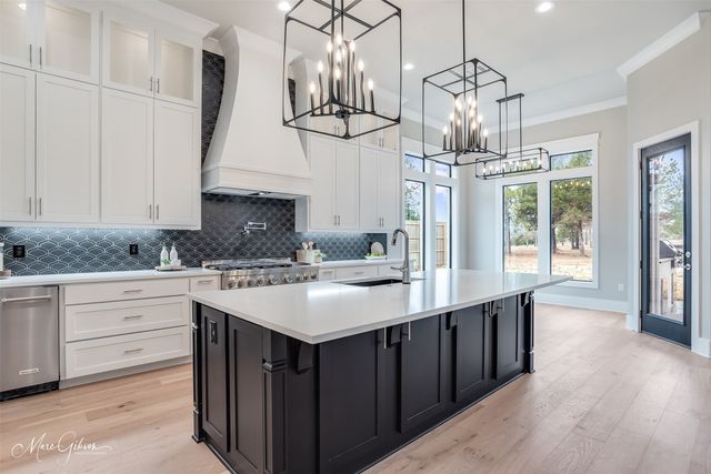 1020 Horizon Hill Drive, Shreveport, LA 71106