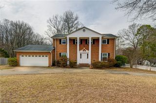 1290 Jonestown Road, Winston-salem, NC 27103