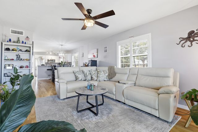 53 Woodland Drive 207, Vero Beach, FL 32962