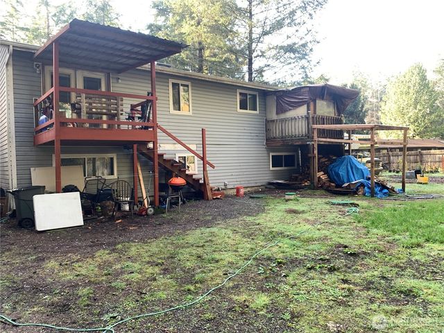 20 E Squirrel Tree Court, Shelton, WA 98584