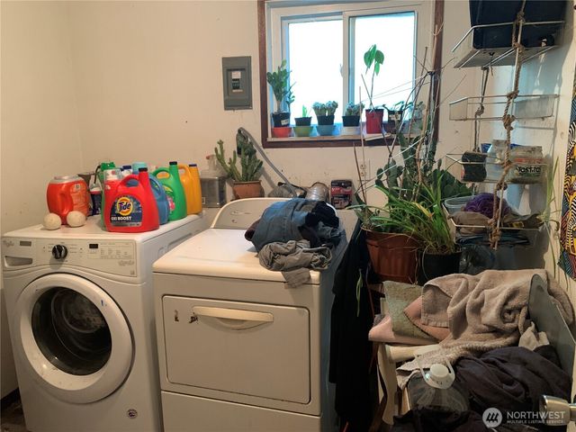 20 E Squirrel Tree Court, Shelton, WA 98584